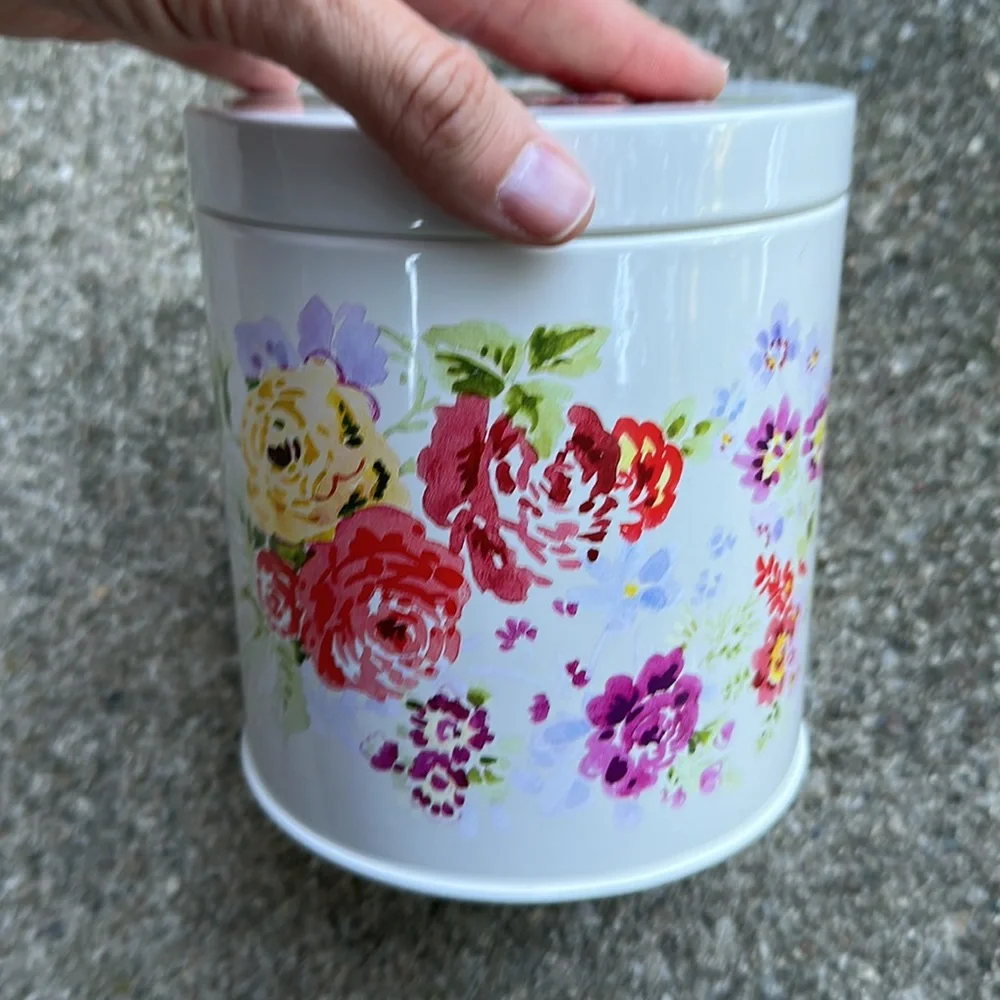 The Pioneer Woman Linen Canister Carbon Steel